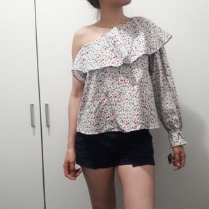 S NWT Zara Off-The-Shoulder Flower Blouse
